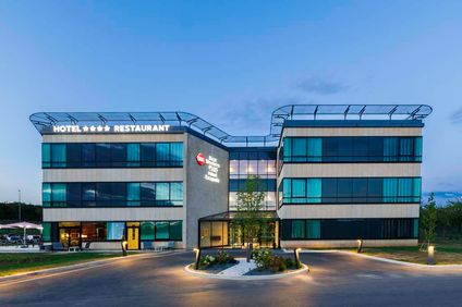 Best Western Plus Hotel Escapade Senlis