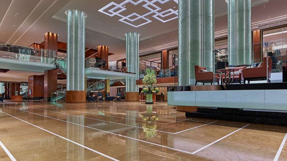 Grand Hyatt Manila Lobby
