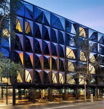 West Hotel Sydney, Curio Collection