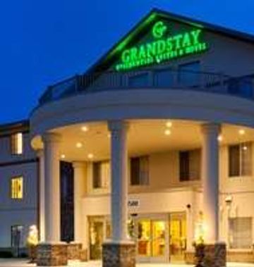 GrandStay Residential Suites