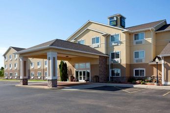 Grandstay Becker-Big Lake