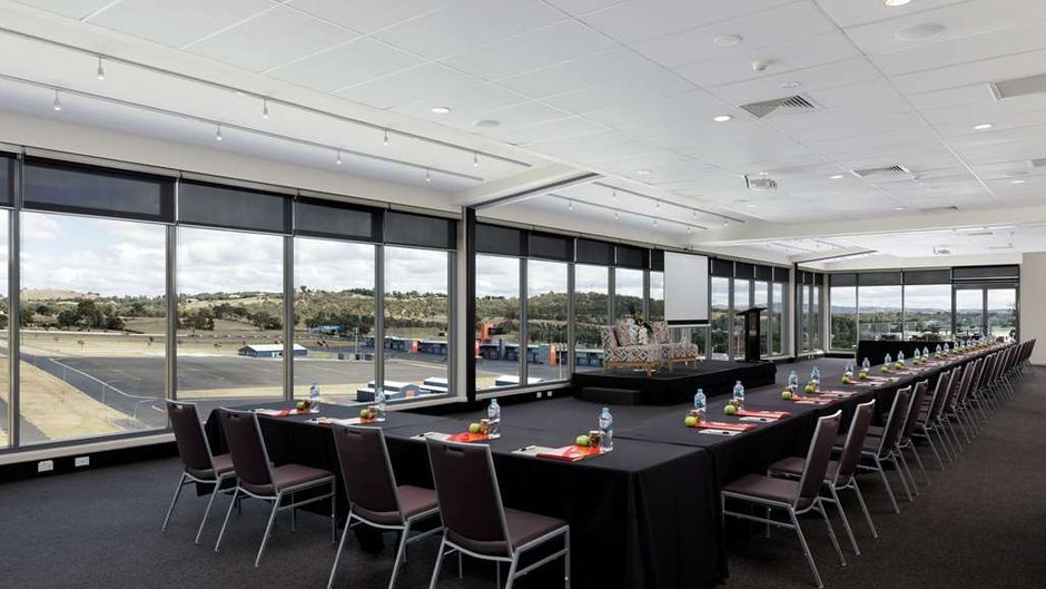 Rydges Mount Panorama Bathurst Meeting