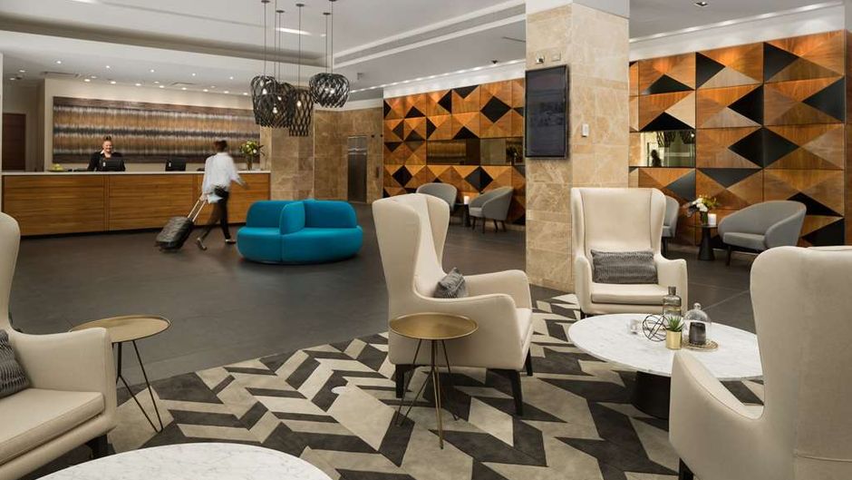 Rydges Campbelltown Lobby