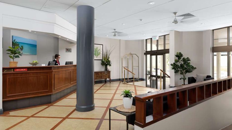 Rydges Southbank Townsville Lobby