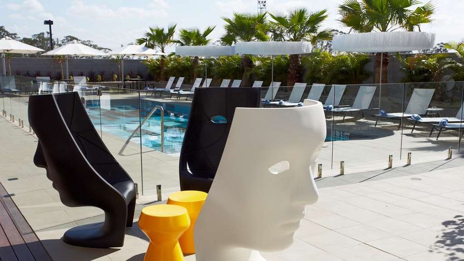 Atura Hotel Blacktown Pool
