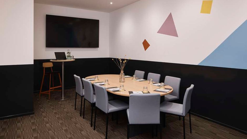 Atura Dandenong Meeting