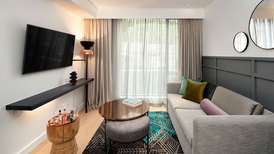 QT Queenstown Suite