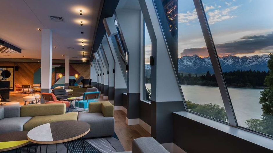 QT Queenstown Restaurant