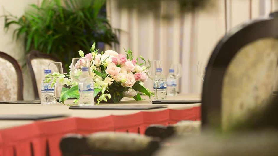 Hotel Majestic Saigon Meeting