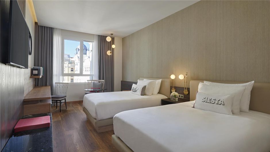 Hyatt Centric Gran Via Madrid Room