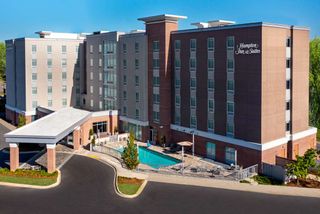 Hampton Inn & Suites Capitol-University