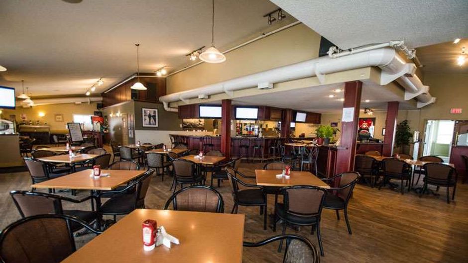 Nova Inn Acheson Restaurant