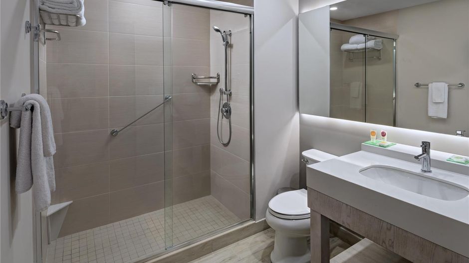 Hyatt Place San Pedro Sula Room