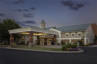 Doubletree Hotel Burlington & Conf Ctr