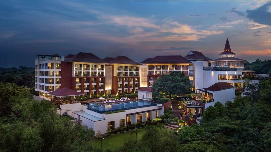 DoubleTree by Hilton Goa-Panaji Exterior