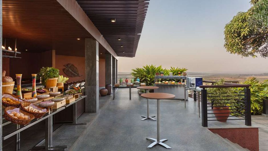 DoubleTree by Hilton Goa-Panaji Meeting