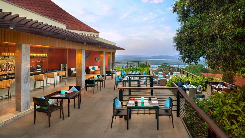 DoubleTree by Hilton Goa-Panaji Restaurant