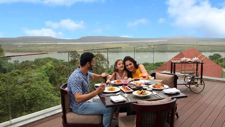 DoubleTree by Hilton Goa-Panaji Restaurant
