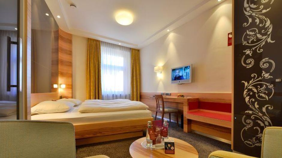 Torbraeu Hotel Room