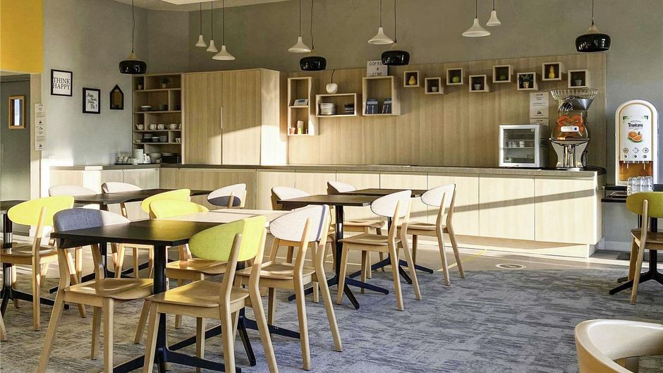 Ibis Styles Grenoble Crolles Restaurant