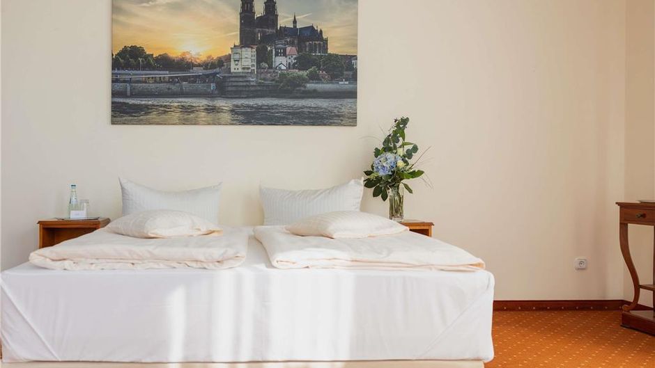 Mercure Plaza Hotel Magdeburg Room