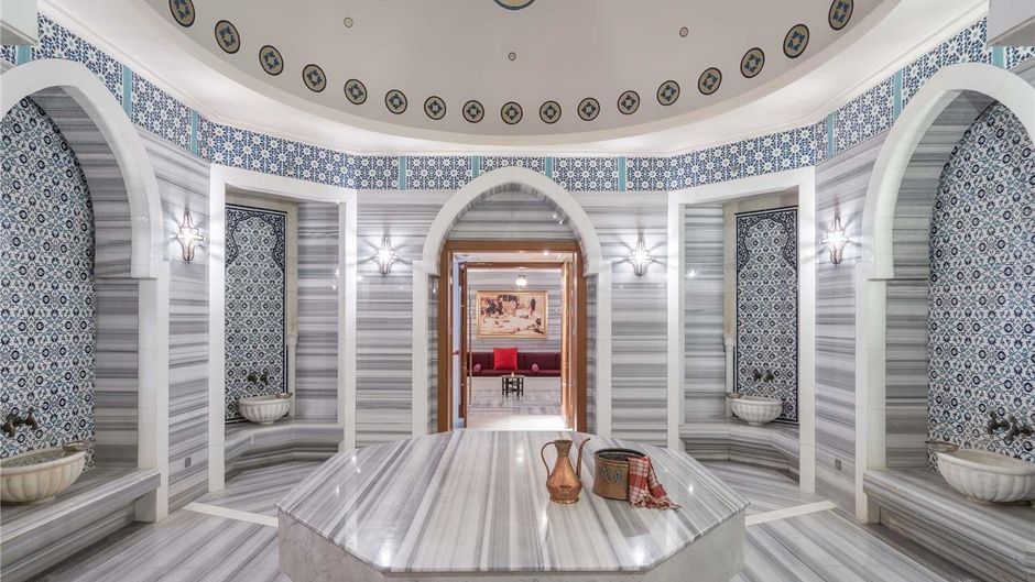 Rixos The Palm Hotel & Suites Spa