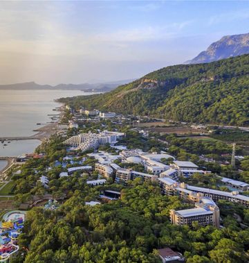 Rixos Sungate