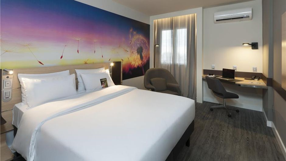 Novotel Itajai Hotel Room