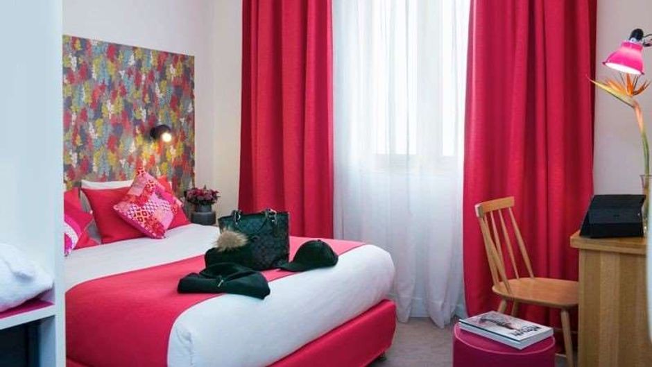 Hotel La Villa Boheme Paris Room