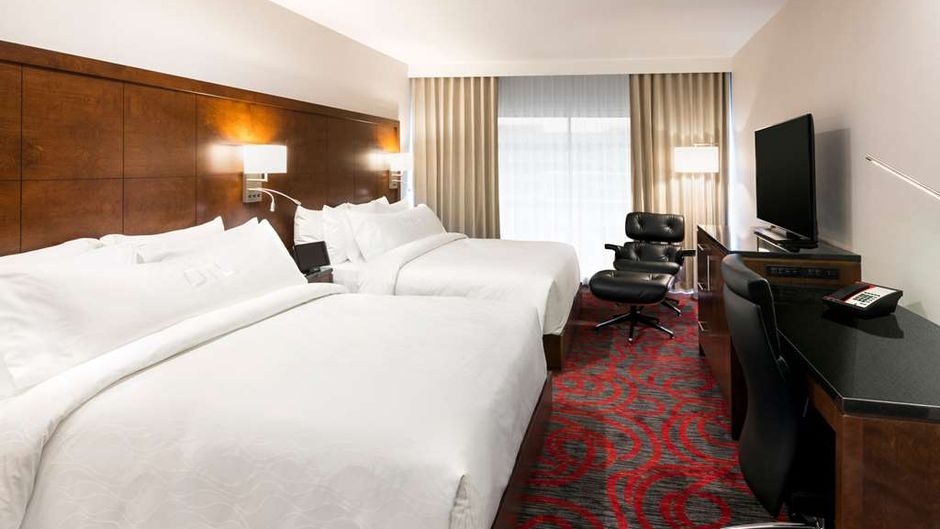 OTL Gouverneur Saguenay Room