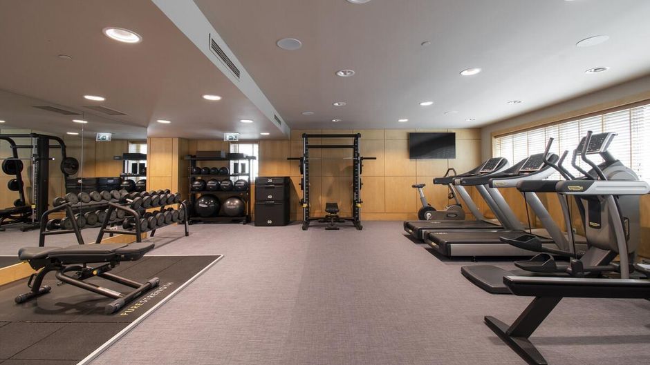 SANA Malhoa Hotel Health
