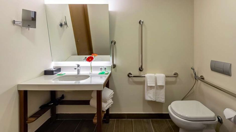 Comfort Suites Macae Room