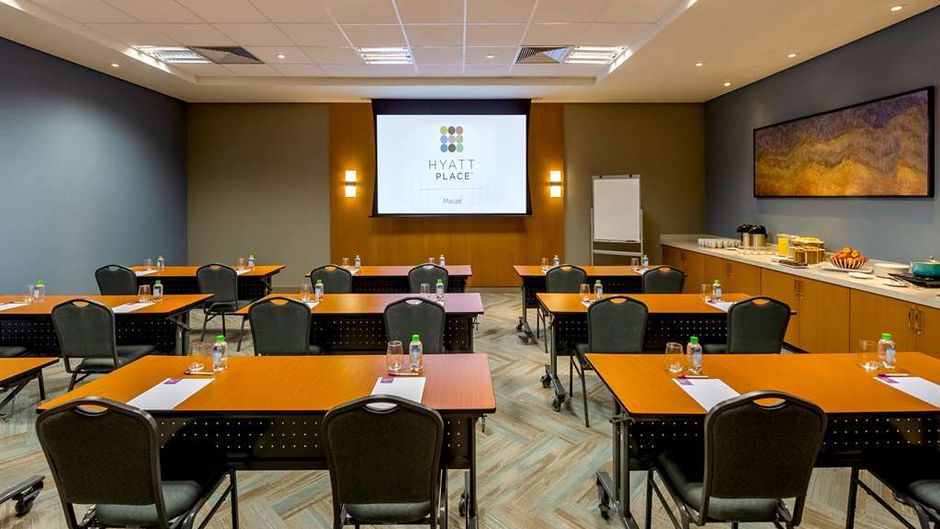 Comfort Suites Macae Meeting