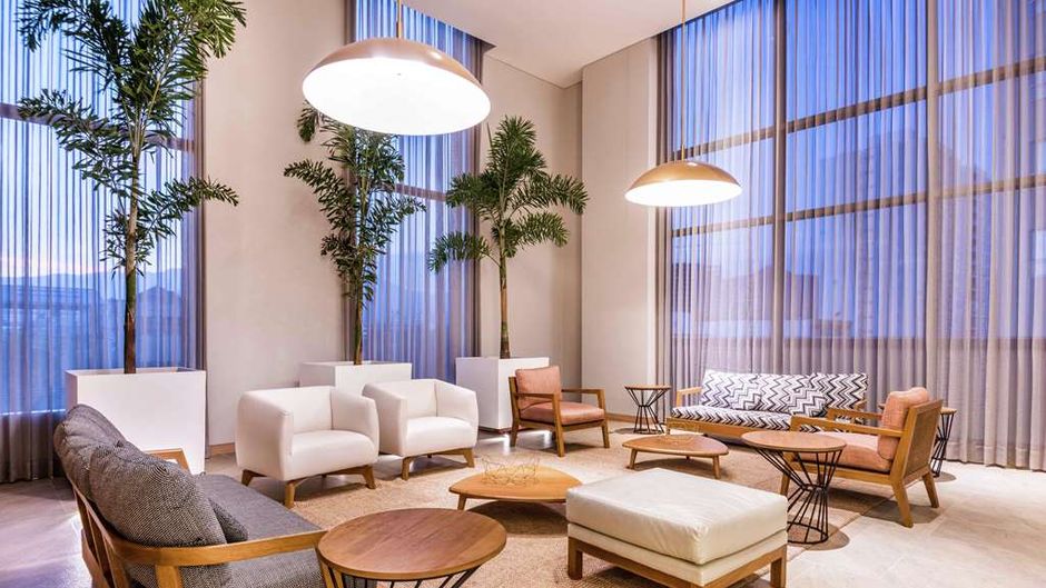 Hilton Garden Inn Santa Marta Lobby