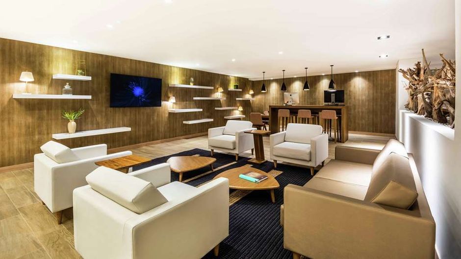 Hilton Garden Inn Santa Marta Lobby