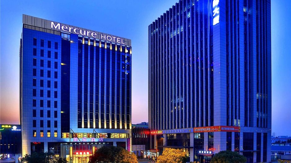 Mercure Hangzhou Linping Hotel Exterior