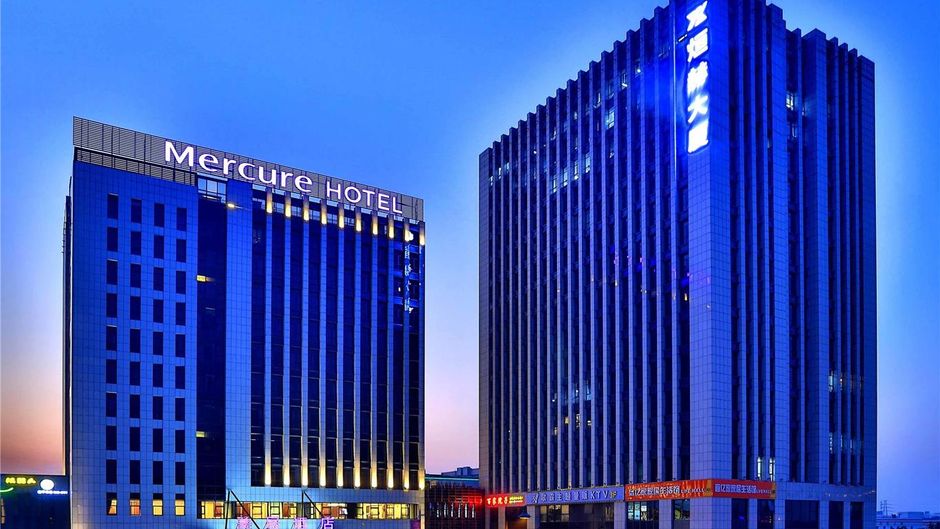 Mercure Hangzhou Linping Hotel Exterior