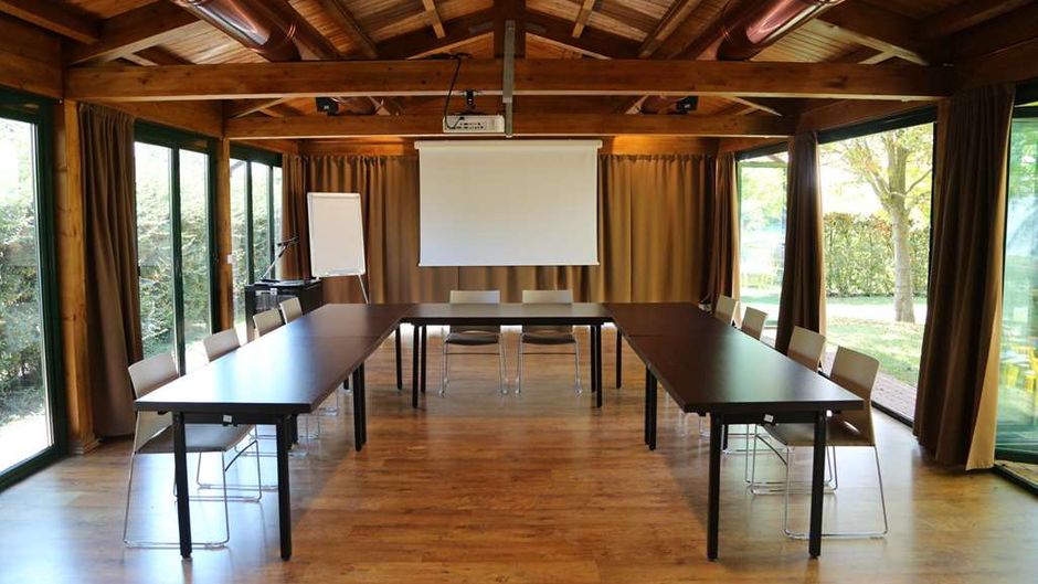 Villa Abbondanzi Resort Meeting