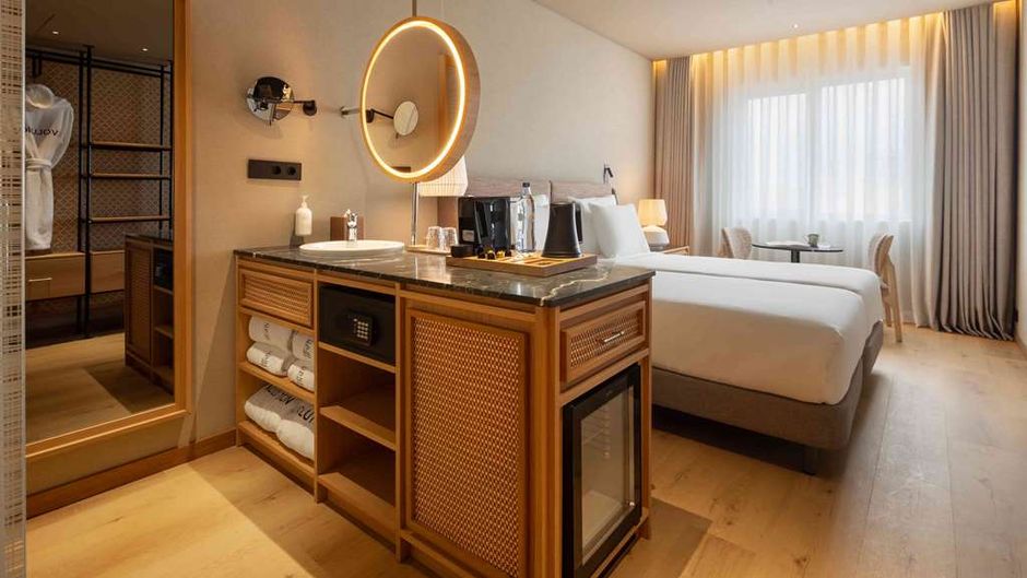 SANA Executive Hotel Room