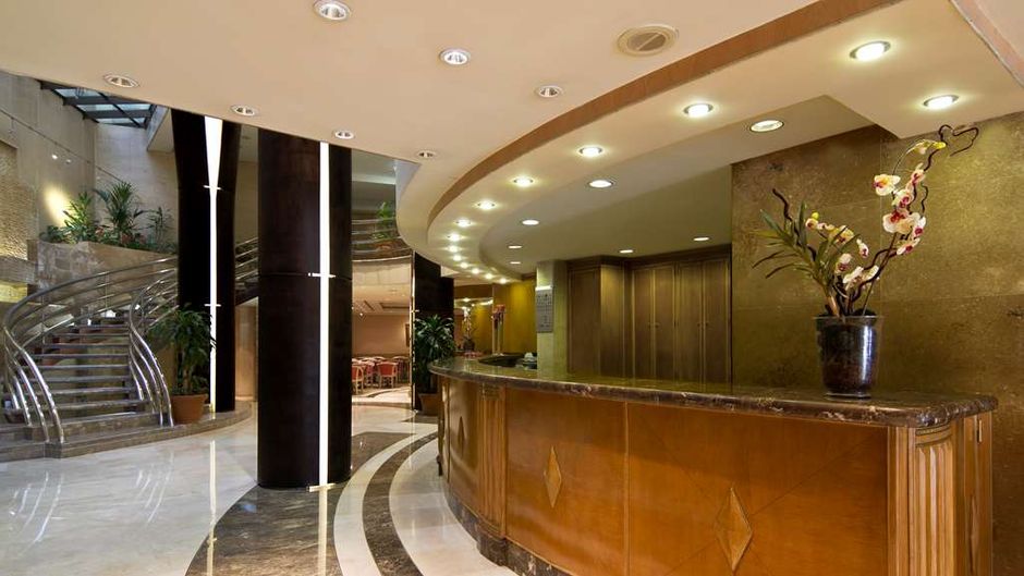 SANA Reno Hotel Lobby