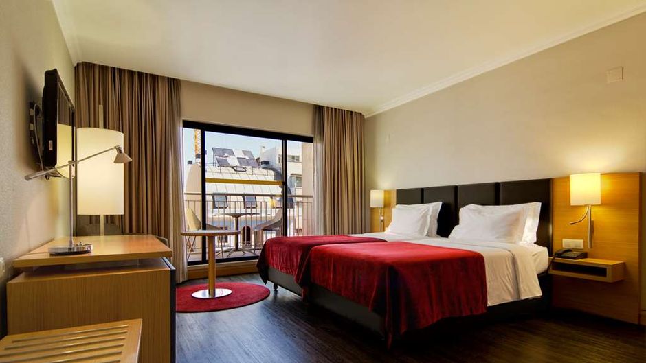 SANA Reno Hotel Room