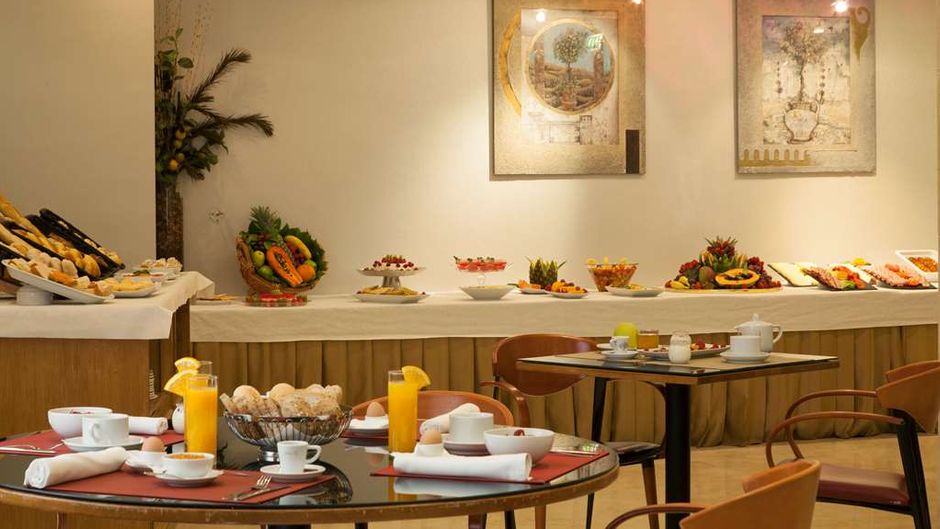 SANA Reno Hotel Restaurant