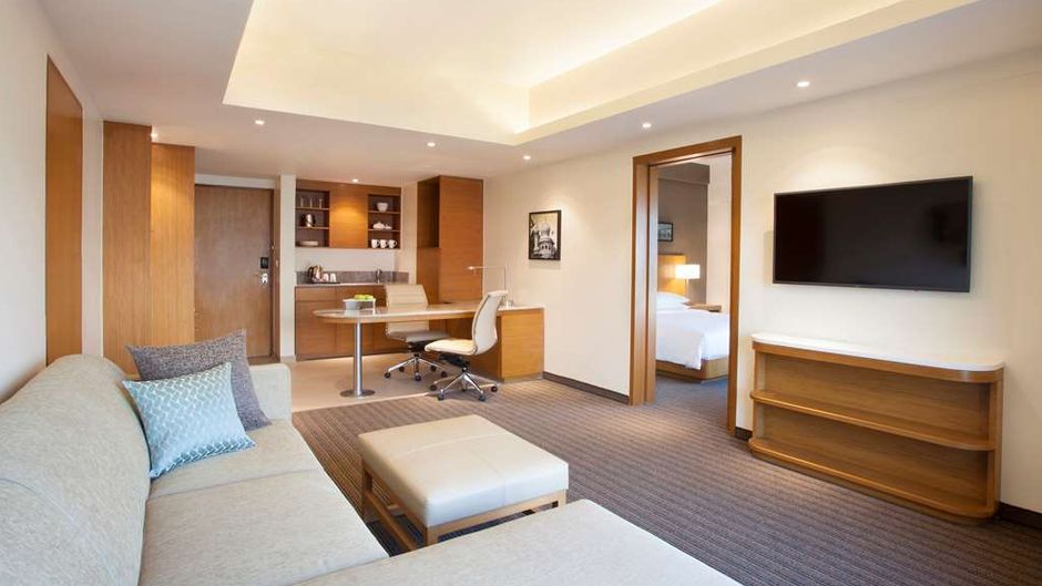 Hyatt Place Hyderabad/Banjara Hills Suite