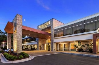 The Kingsley Bloomfield Hills - a DoubleTree