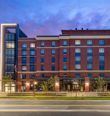 CAMBRiA Hotel College Park