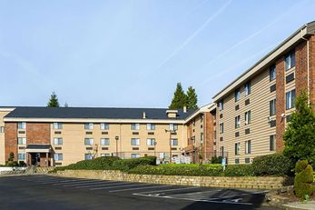 Quality Inn & Suites Clackamas-Portland