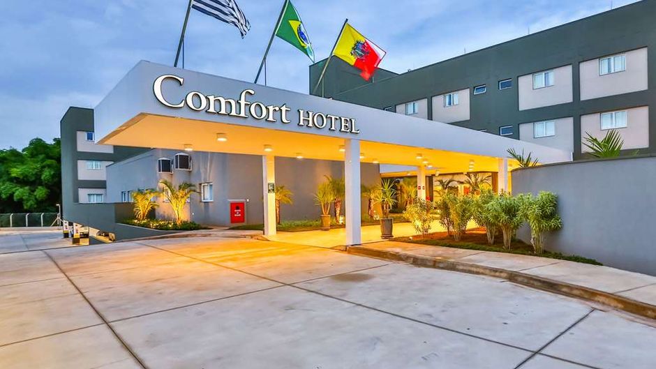 Comfort Hotel Mogi Guacu Exterior