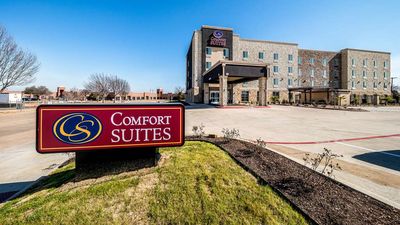Comfort Suites Arlington North