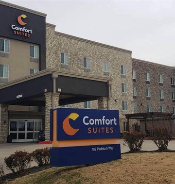 Comfort Suites Arlington North