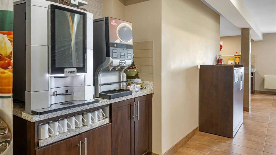 Quality Inn & Suites Bathurst Restaurant